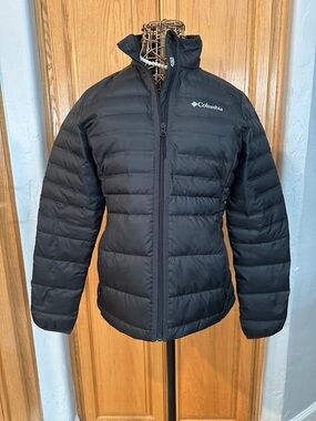 Columbia Womens Black Quilted Packable Puffer Jacket. Size Small. Zip Front